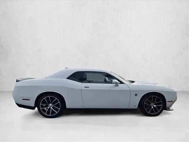 2016 Dodge Challenger R/T Scat Pack