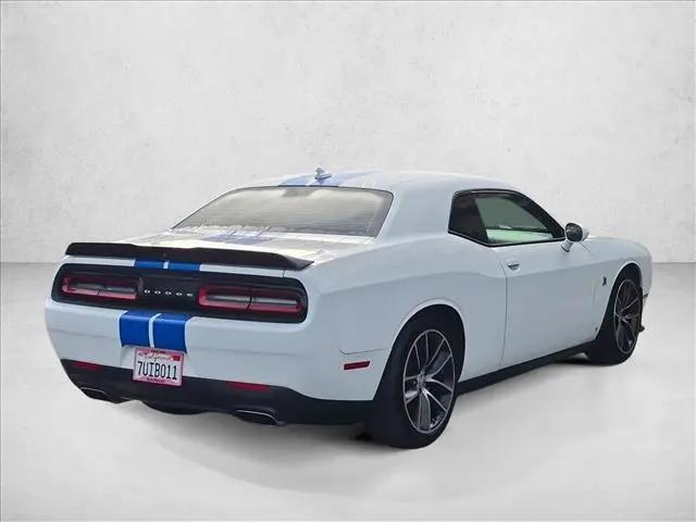 2016 Dodge Challenger R/T Scat Pack