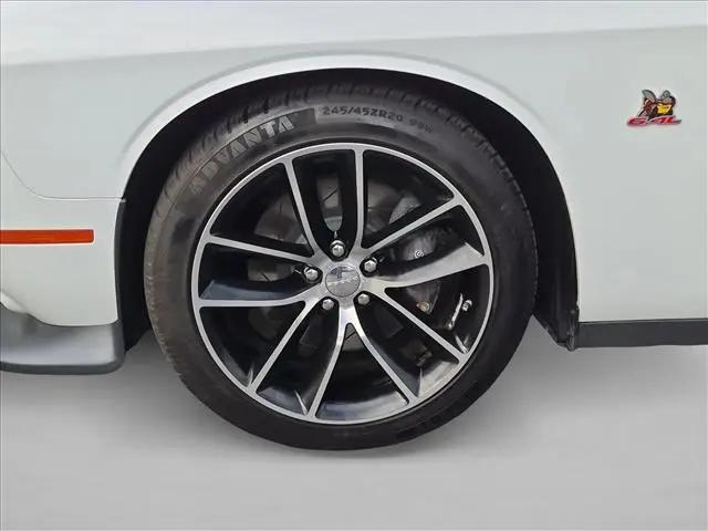 2016 Dodge Challenger R/T Scat Pack