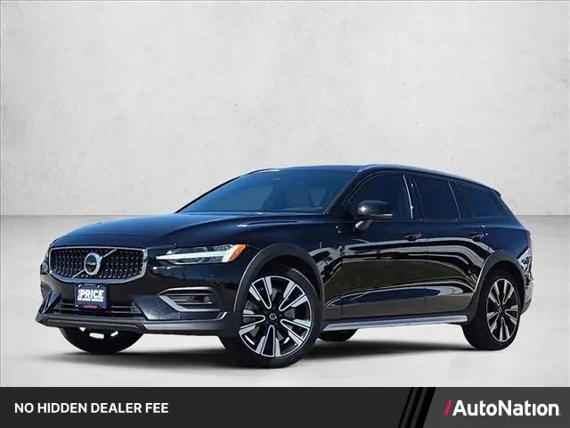 2025 Volvo V60 Cross Country Ultra, B5 AWD Gas mild hybrid for sale in Austin, TX