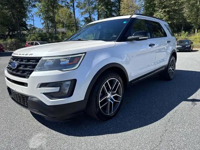 2016 Ford Explorer Sport