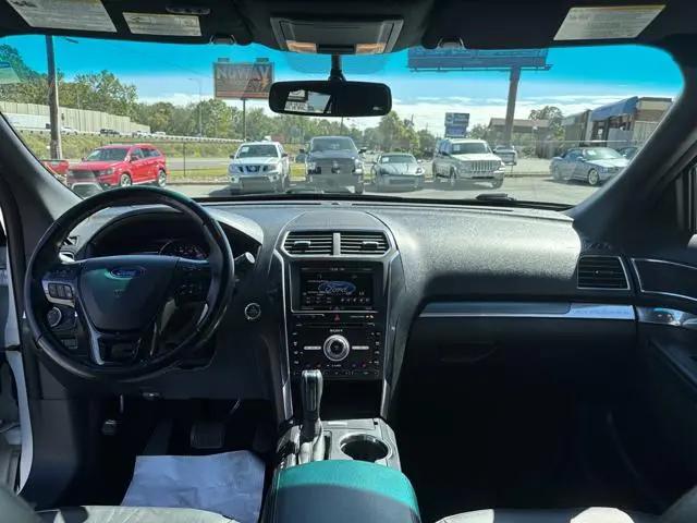 2016 Ford Explorer Sport