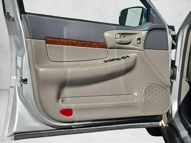 2004 Chevrolet Impala Base