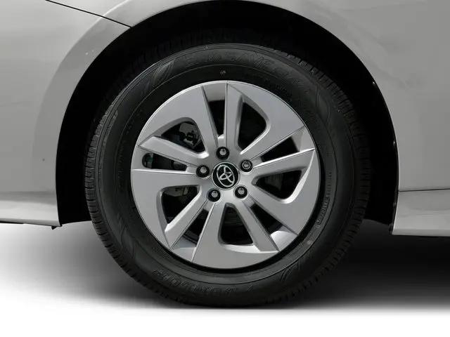 2016 Toyota Prius Four