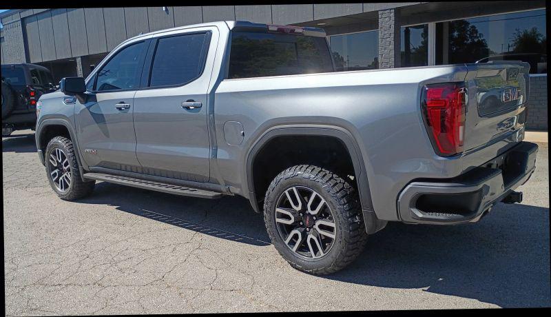 2021 GMC Sierra 1500 4WD Crew Cab Short Box AT4