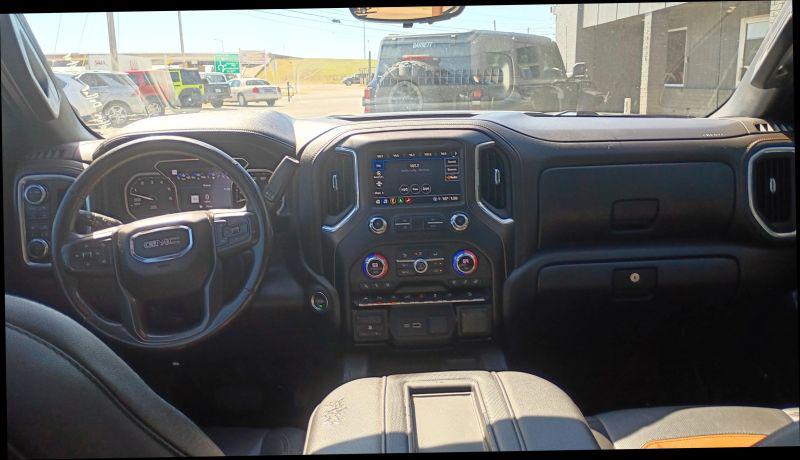 2021 GMC Sierra 1500 4WD Crew Cab Short Box AT4