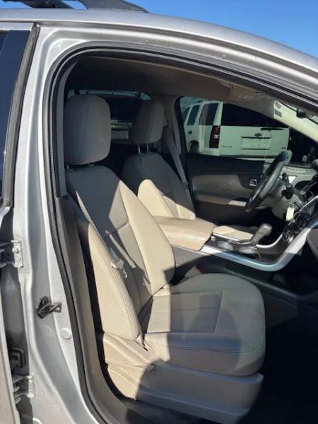2011 Ford Edge SE