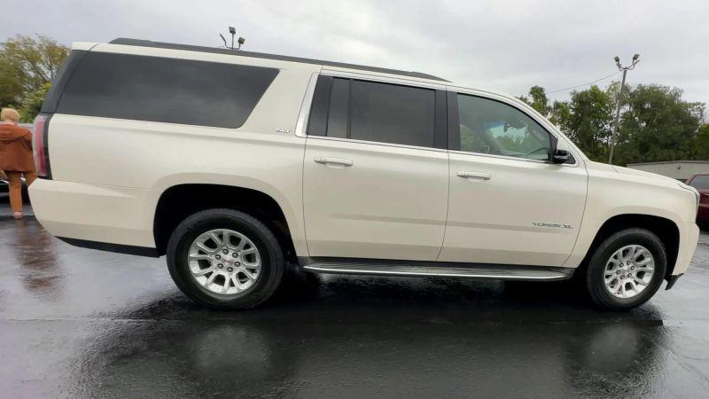 2015 GMC Yukon XL SLT