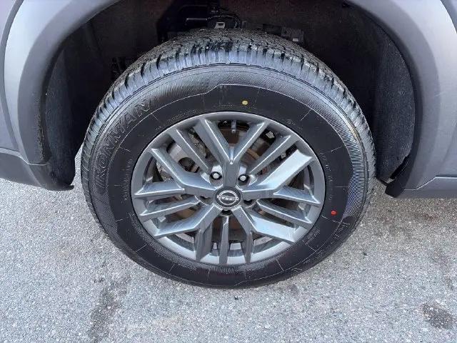 2024 Nissan Rogue S FWD