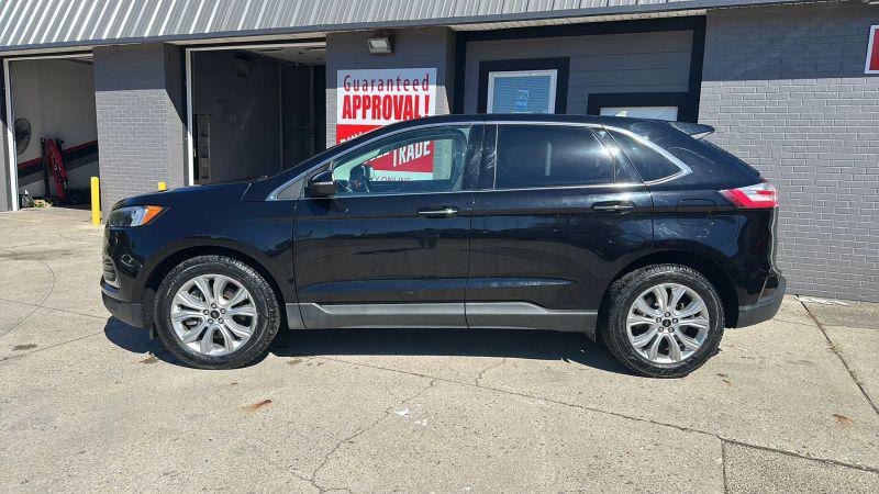 2023 Ford Edge Titanium