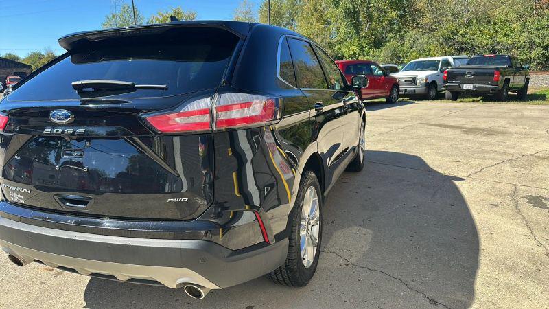 2023 Ford Edge Titanium