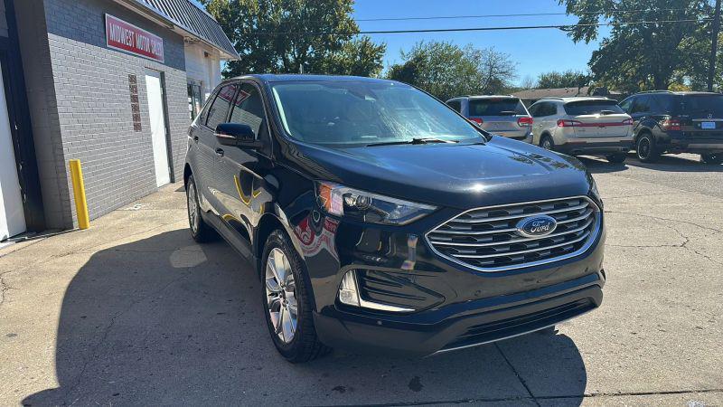 2023 Ford Edge Titanium