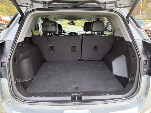 2023 GMC Terrain AWD SLT