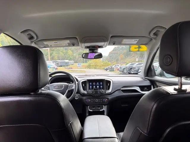 2023 GMC Terrain AWD SLT