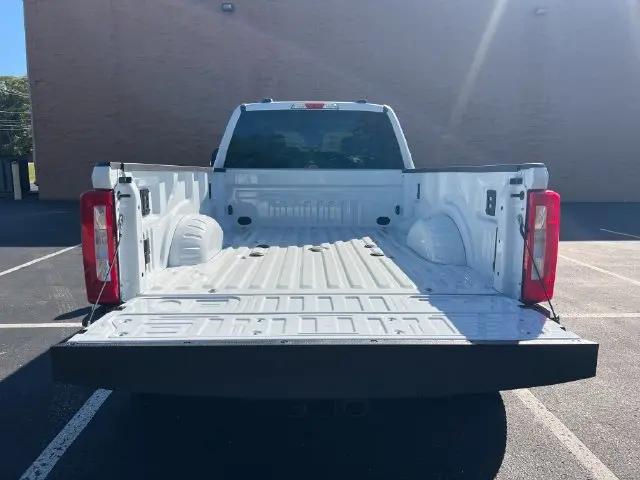 2027 Ford F-350 XLT