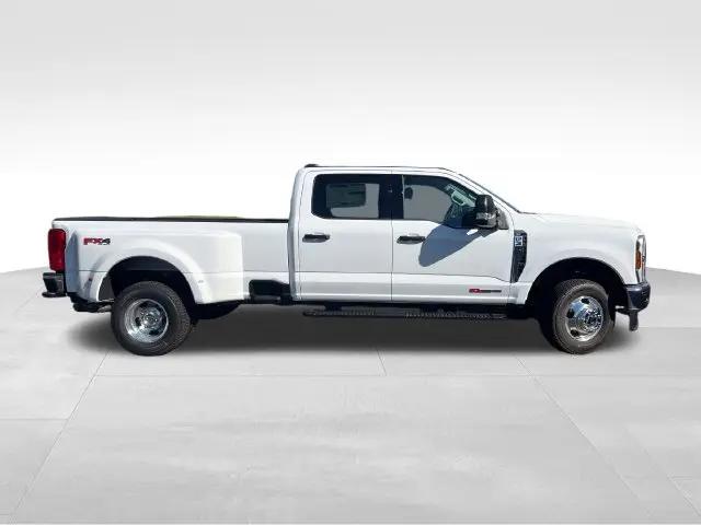 2027 Ford F-350 XLT