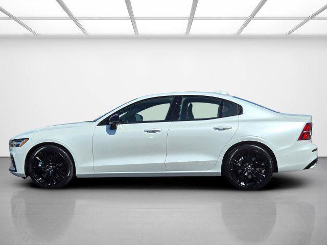 2024 Volvo S60 B5 Plus Black Edition