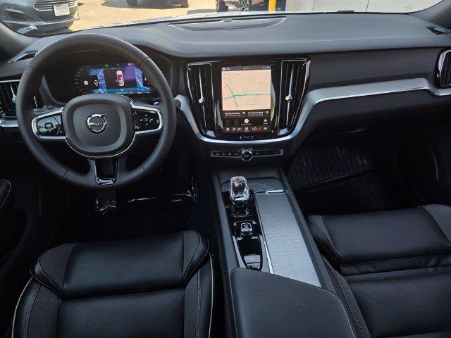 2024 Volvo S60 B5 Plus Black Edition