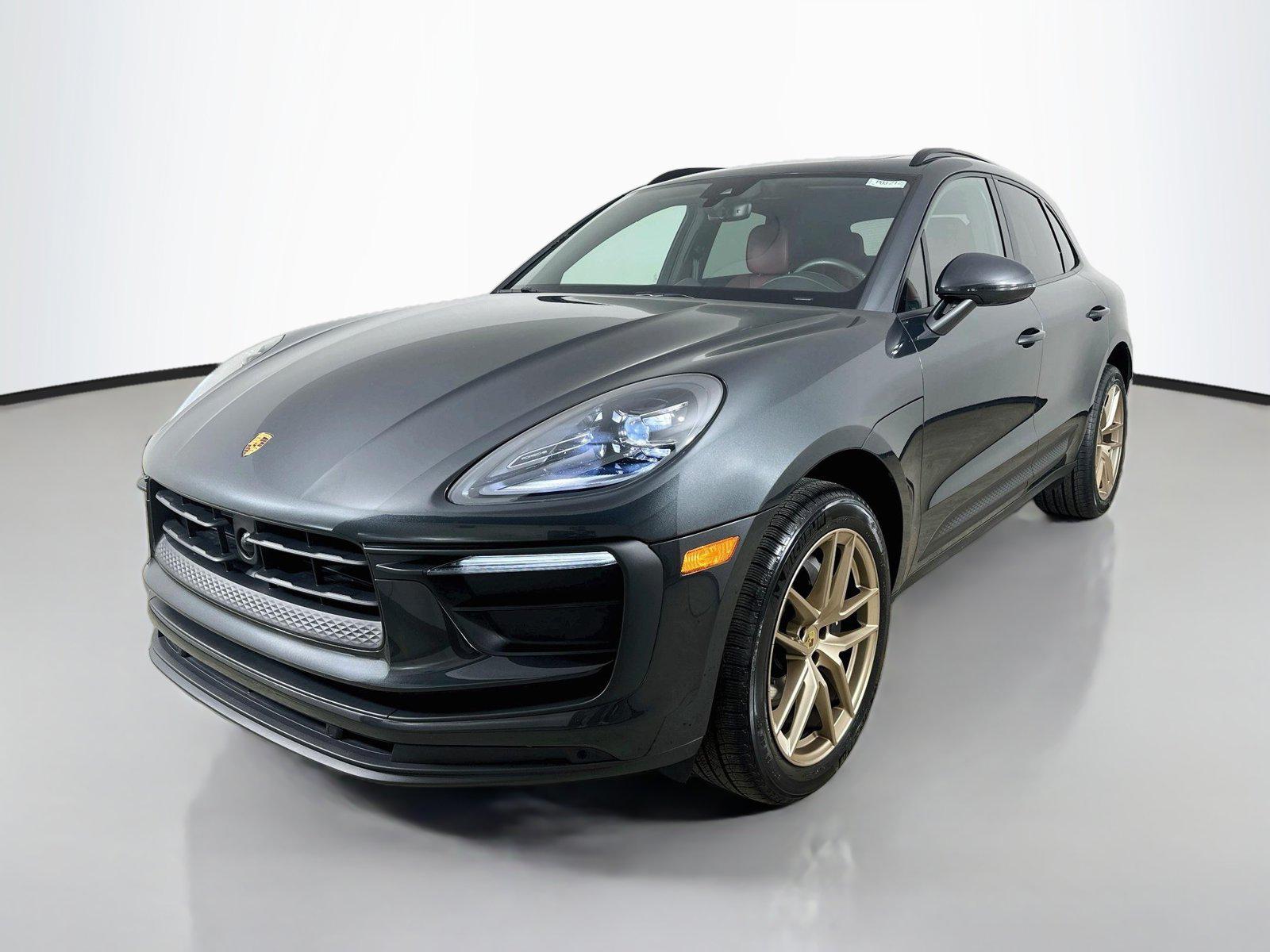 /2026 Porsche Macan