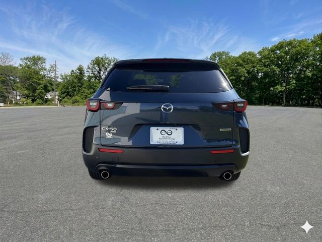 2024 Mazda CX-50 2.5 S Premium