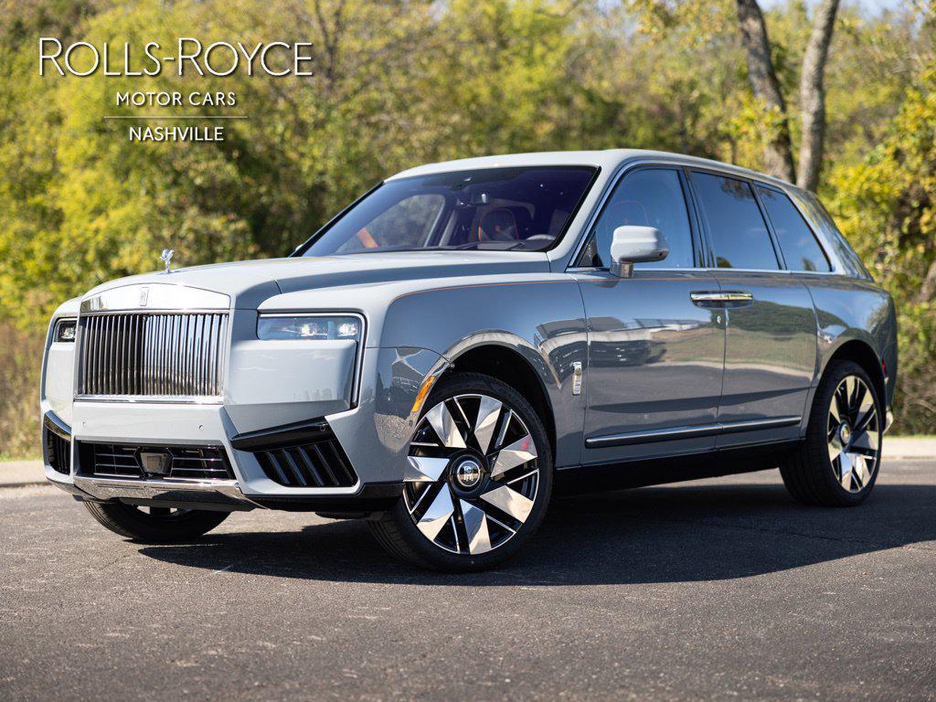 2027 Rolls-Royce Cullinan Base
