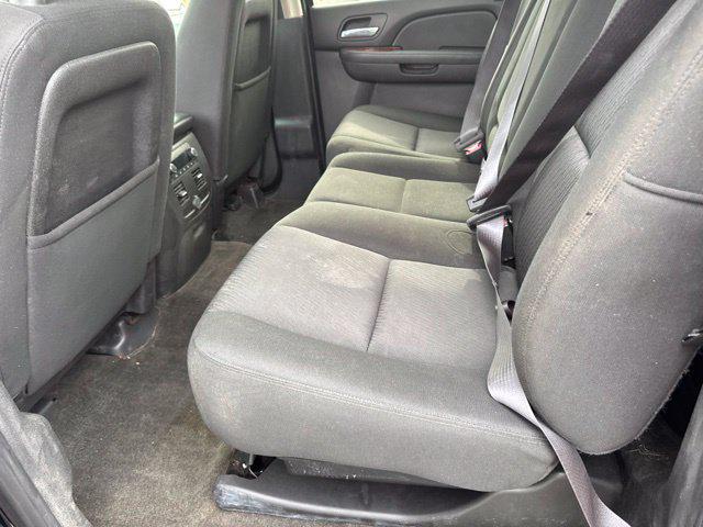 2013 Chevrolet Avalanche LS