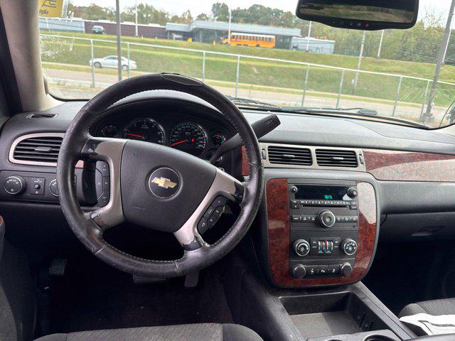 2013 Chevrolet Avalanche LS