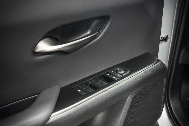 2025 Lexus 300 300h