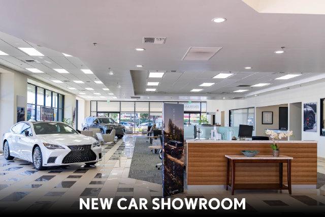 2025 Lexus 300 300h