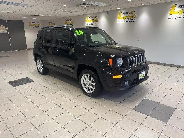 2020 Jeep Renegade Latitude 4x4 for sale in Mount Vernon, IA