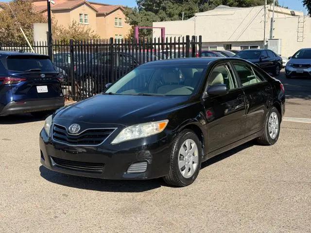 2011 Toyota Camry LE for sale in TRACY, CA