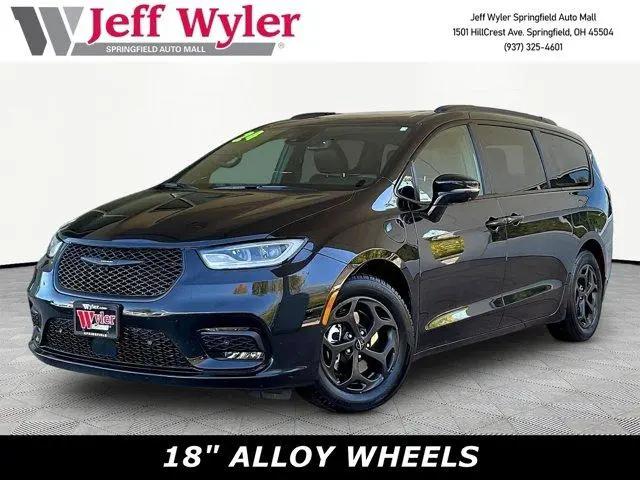 2024 Chrysler Pacifica Hybrid Premium S Appearance Pkg for sale in Springfield, OH
