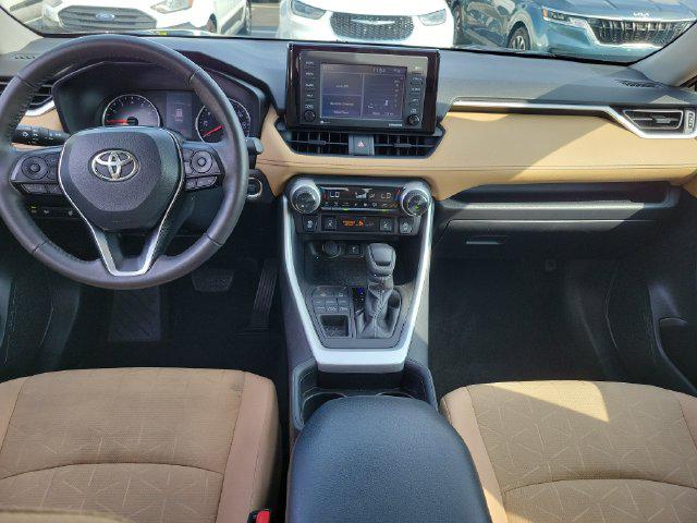 2021 Toyota RAV4 XLE