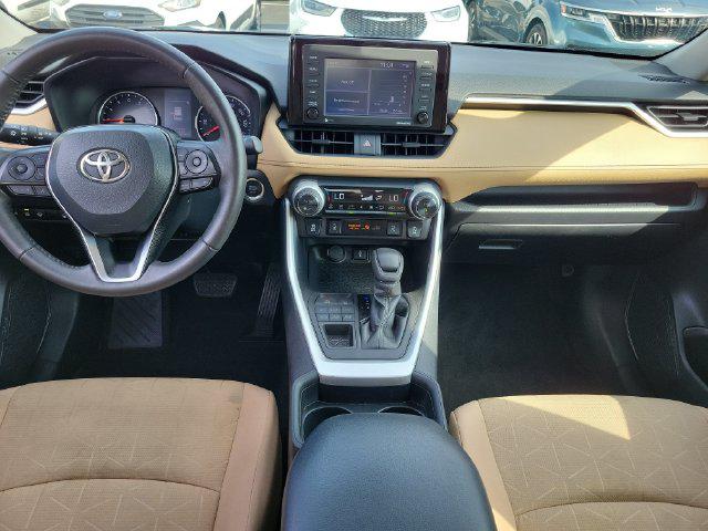 2021 Toyota RAV4 XLE