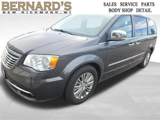2016 Chrysler Town & Country Touring-L Anniversary Edition for sale in New Richmond, WI