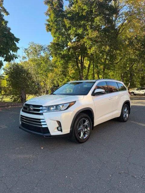 2019 Toyota Highlander Limited Platinum for sale in Bristol, CT