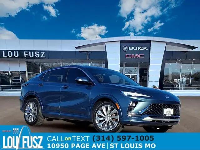 2024 Buick NV Avenir FWD for sale in St. Louis, MO