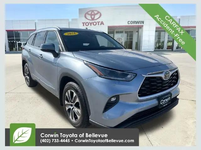2021 Toyota Highlander XLE for sale in Bellevue, NE