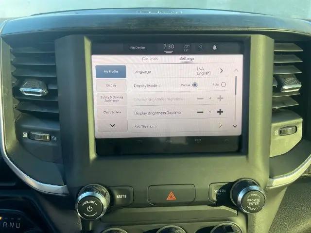 2022 Ram 1500 Big Horn Crew Cab 4x4 57 Box