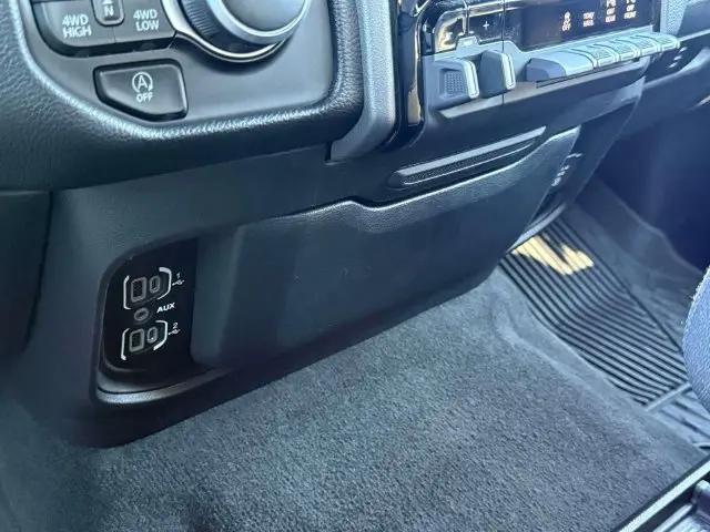 2023 Ram 1500 Big Horn Crew Cab 4x4 57 Box