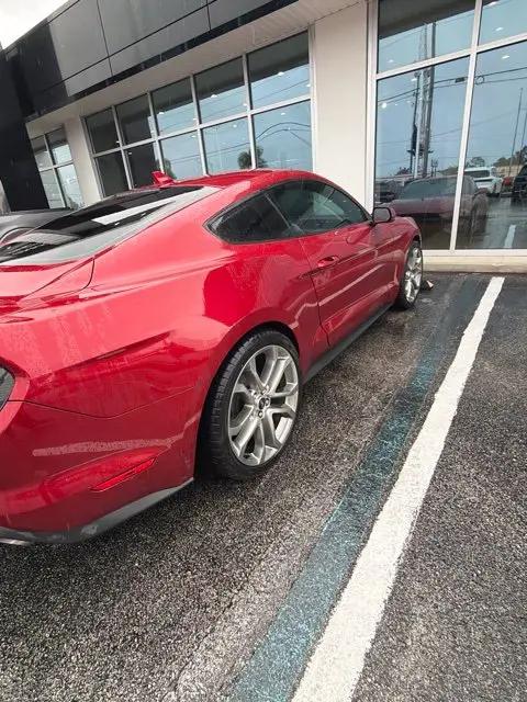 2021 Ford Mustang EcoBoost Premium Fastback