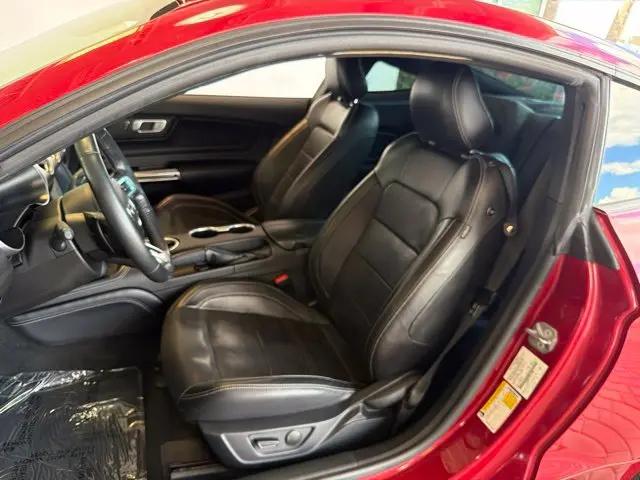 2021 Ford Mustang EcoBoost Premium Fastback