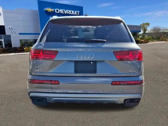2017 Audi Q7 3.0T Premium