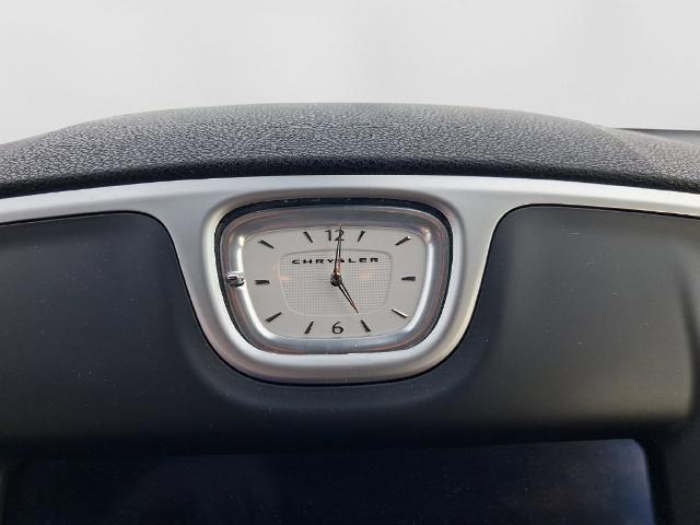2023 Chrysler 300 Touring L AWD