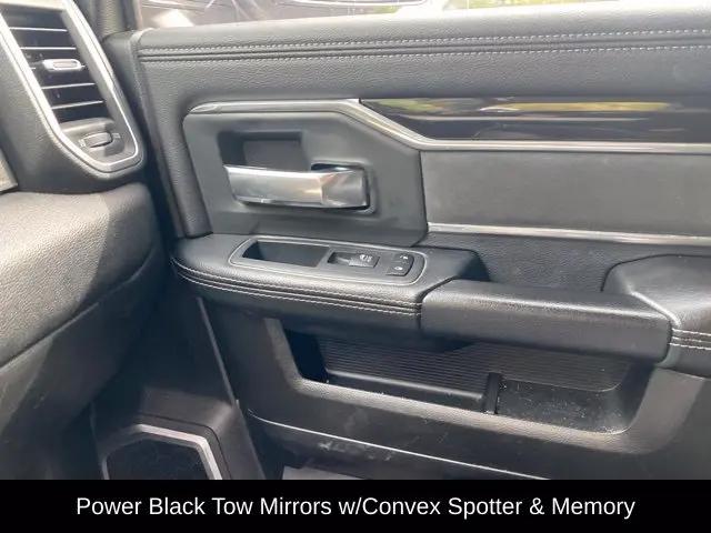 2019 Ram 2500 Laramie Crew Cab 4x4 64 Box