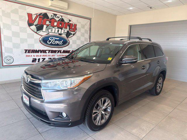 2015 Toyota Highlander XLE V6 for sale in Litchfield, IL