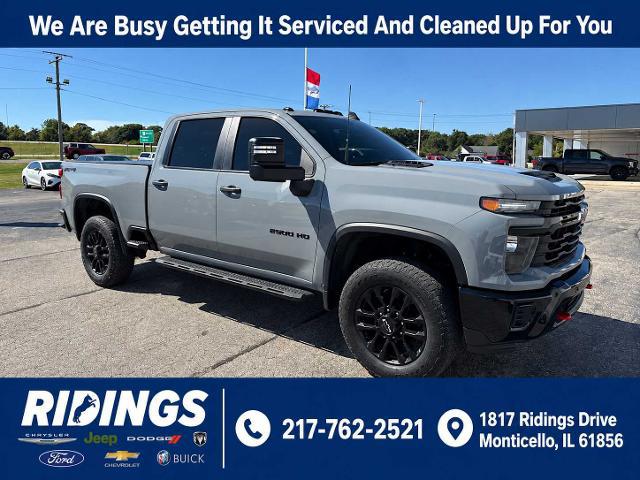 2025 Chevrolet Silverado 2500HD 4WD Crew Cab Standard Bed Custom for sale in Monticello, IL