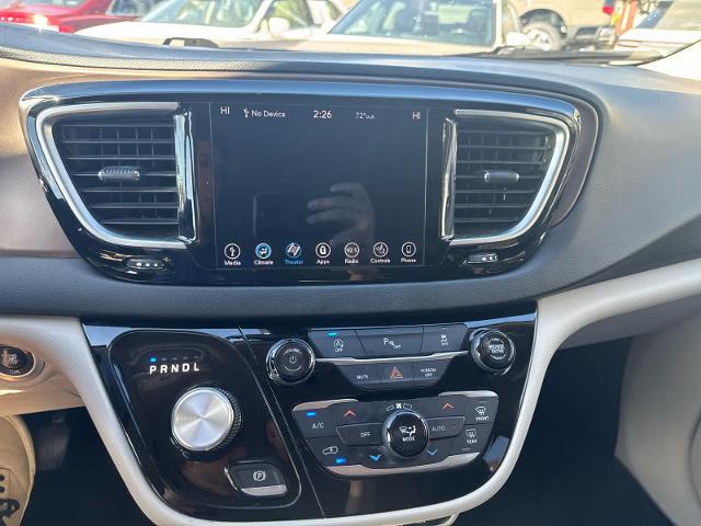 2018 Chrysler Pacifica Touring L Plus