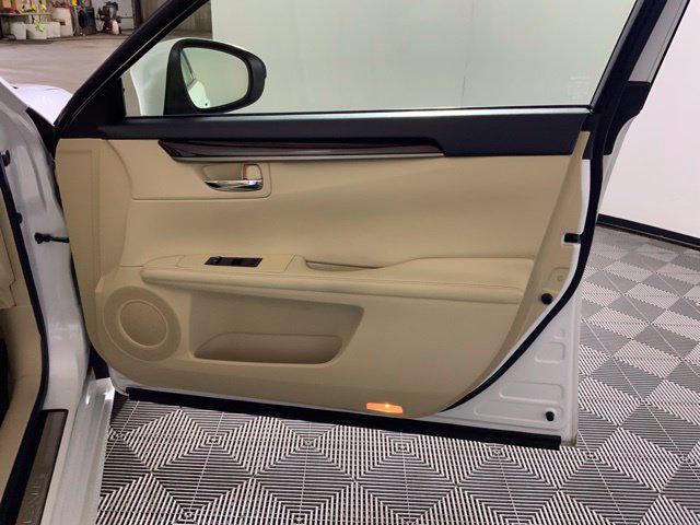 2014 Lexus ES 350 Base