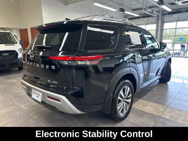 2023 Nissan Pathfinder SL 4WD